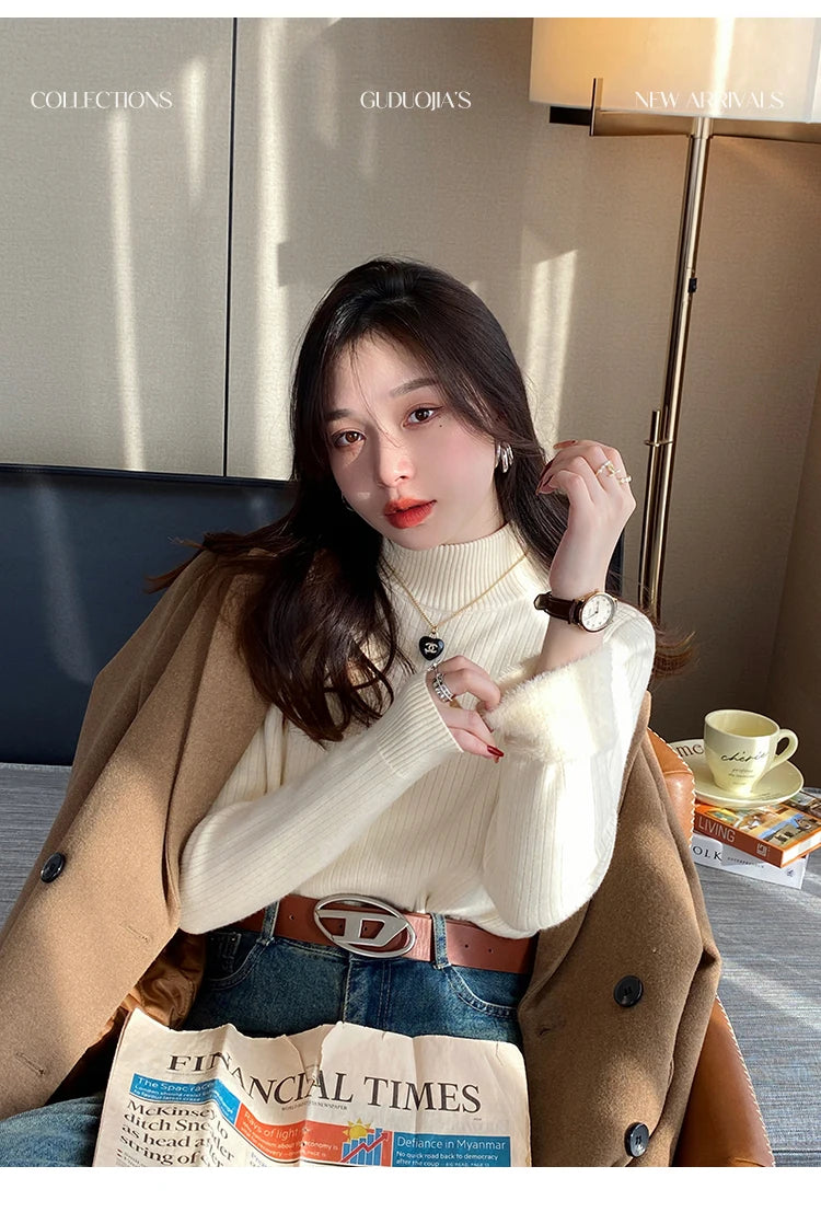 Oversized knitted sweater