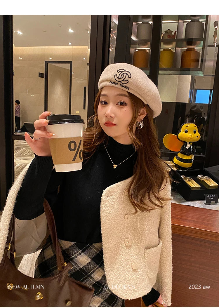 Oversized knitted sweater