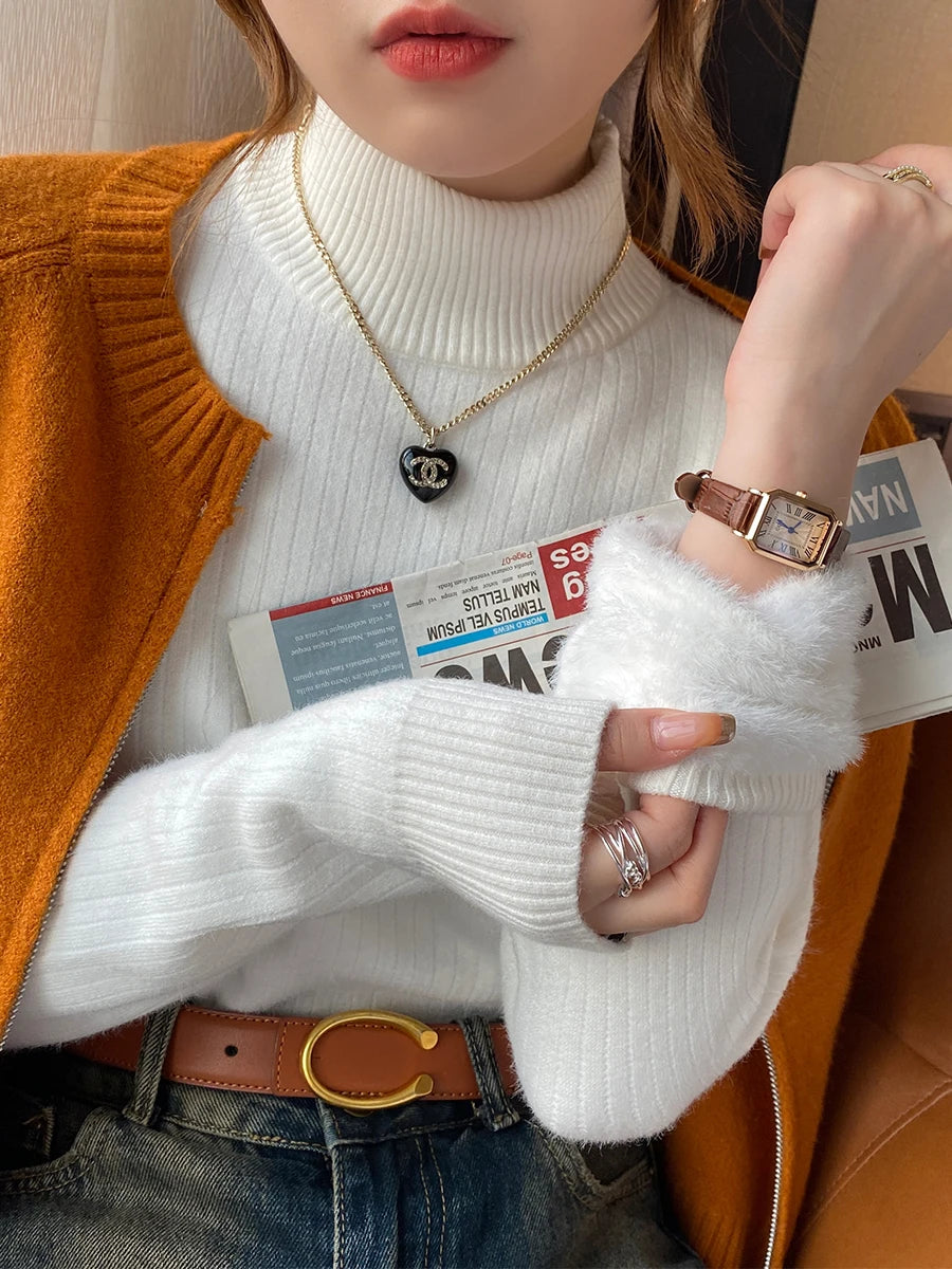 Oversized knitted sweater