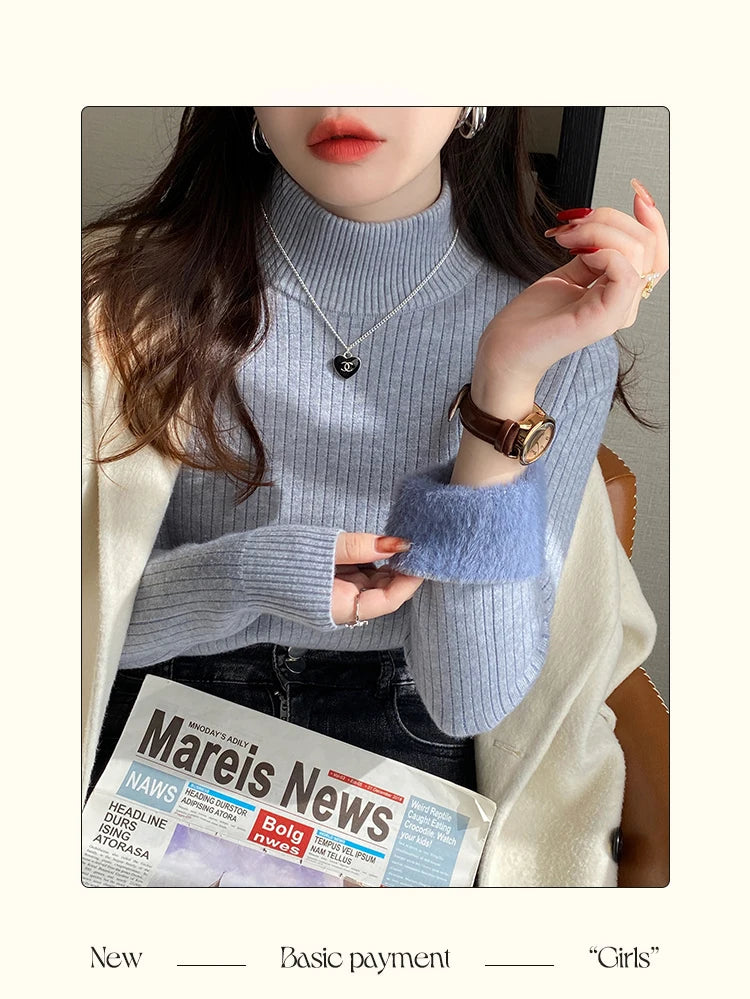 Oversized knitted sweater