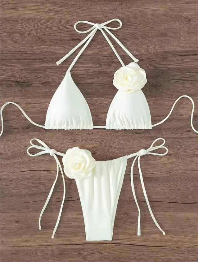 Sexy 3D Flowers Halter Strappy Bikini Women Swimwear